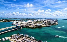 Holiday Inn Hotel Port Of Miami-downtown By Ihg  3*